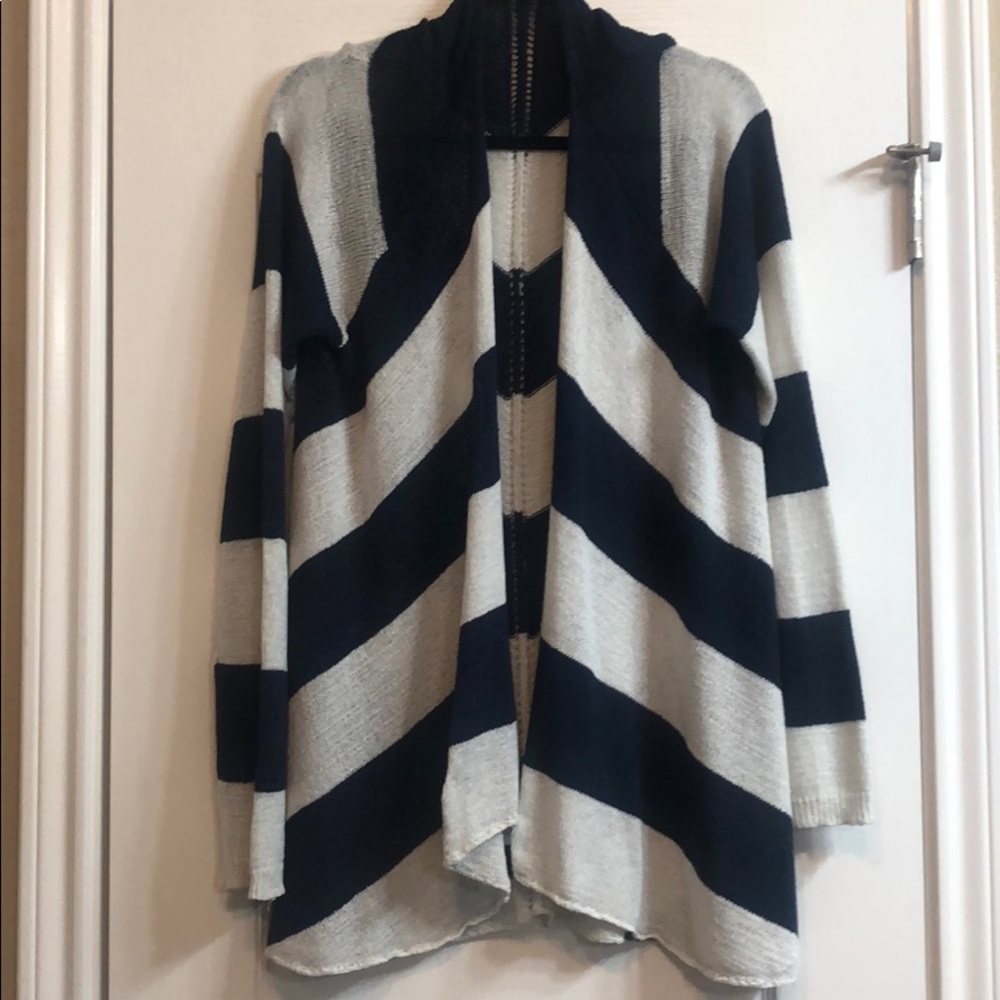 Liz Claiborne Chevron spring Cardigan